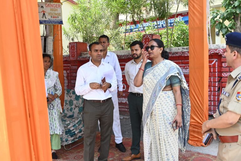 मुख्य सचिव ने राफ्टर्स के लिए मार्केट बनाने और ऑनलाइन रजिस्ट्रेशन सिस्टम पर बल देने की बात कही