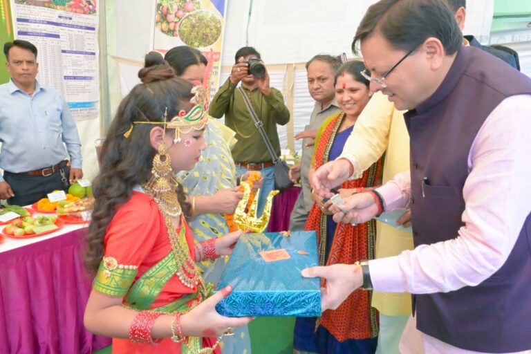 केदारघाटी के उत्पादों को केदार ब्रांड बनाकर सुधारेंगे मातृशक्ति की आजीविका: सीएम