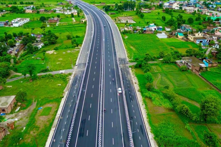 पांवटा साहिब–बल्‍लूपुर चार लेन राष्ट्रीय राजमार्ग परियोजना: सुरक्षित, सुगम और भविष्य-उन्मुख कनेक्टिविटी की दिशा में बड़ा कदम