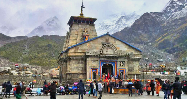 केदारघाटी और जोशीमठ में बदलेगा पर्यटन इंफ्रास्ट्रक्चर, राज्य अतिथि गृह और मल्टीलेवल पार्किंग परियोजनाओं को मिली रफ्तार