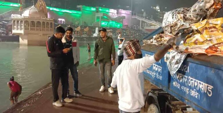 हरिद्वार में घाटों की सफाई और श्रद्धालु सुविधाओं को लेकर विशेष अभियान शुरू