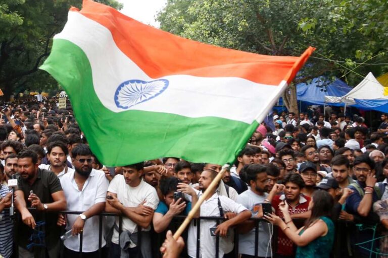धर्मेंद्र प्रधान के इस्तीफे की मांग को लेकर दिल्ली में प्रदर्शन तेज, विपक्ष और छात्र संगठनों का विरोध